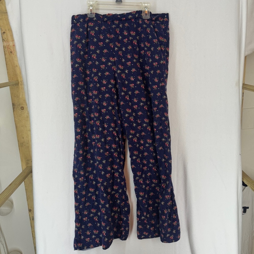 Forever 21 Floral Flowy Pants Woman’s Size M Blue